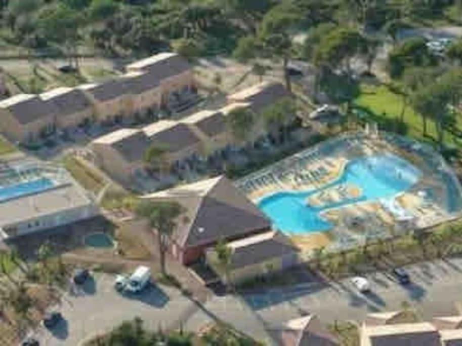 La Baleine Verte Villa Калвисон Екстериор снимка
