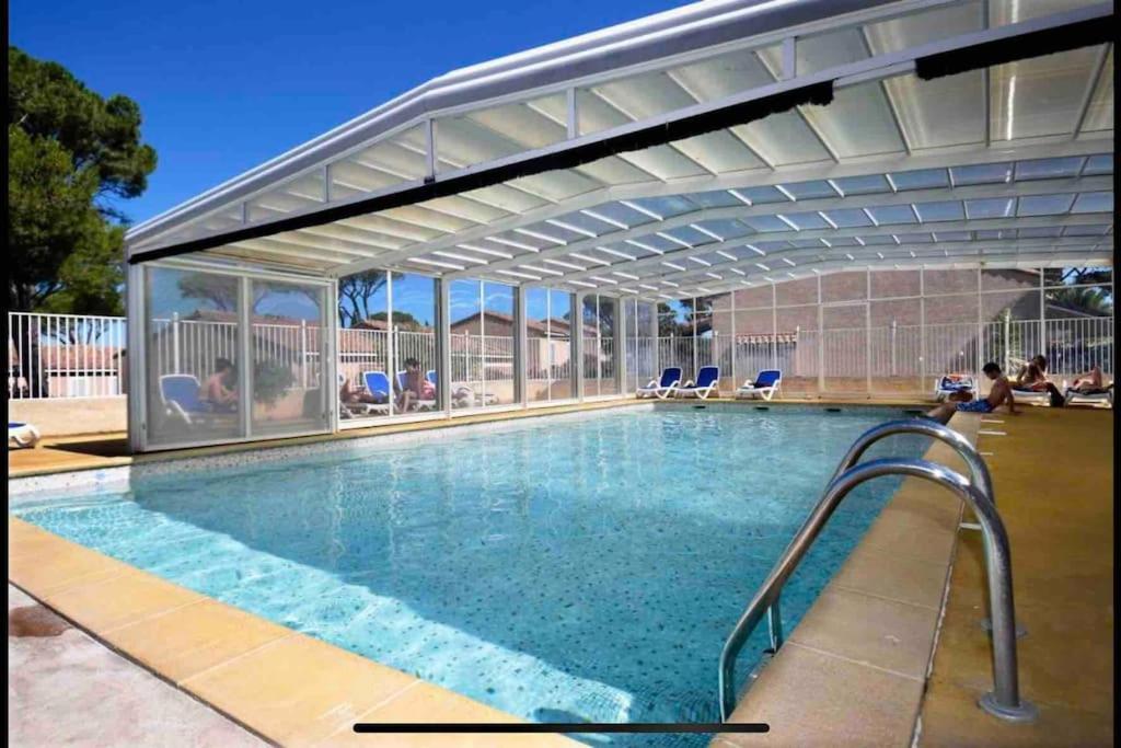 La Baleine Verte Villa Калвисон Екстериор снимка